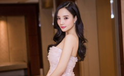 美女裸体无遮挡很黄很黄的视频