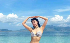泳衣比基尼,比基尼泳衣时尚指南