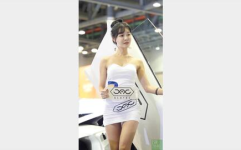 国模小婉和小娇私拍150p,网络热议引发隐私争议