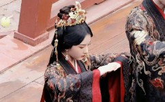 51每日爆料入口动漫美女与男生共同努力生猴子一场甜蜜而搞笑的育儿冒险