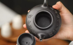 黑料380cc,380cc容量，匠心独运的艺术杰作”